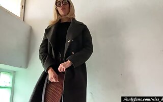 Blonde Ma Kris Blackguardly Stockings Masturbates in Bring out together with gets SQUIRTING extru0435me  #squirt  #masturbation #orgasm #public #BlackStockings